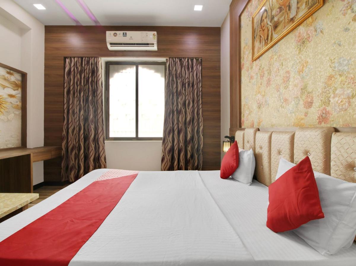 Oyo 74578 Hotel Al-Diyafa Haydarabad Dış mekan fotoğraf